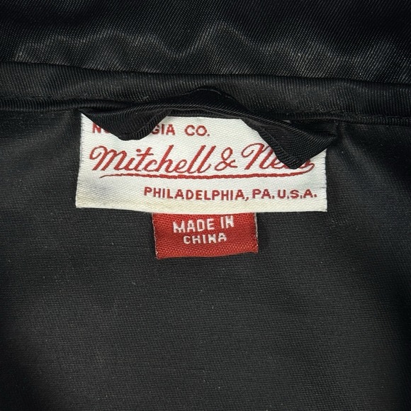 Seattle Seahawks NFL Football Men's Mitchell & Ness Coaches Jacket Black Large - Picture 4 of 11